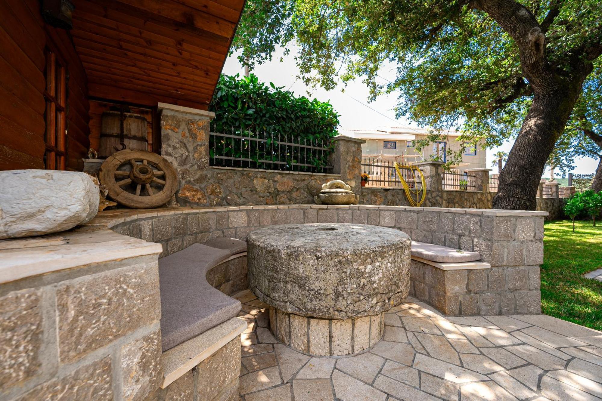 Villa Helena Kotor Exteriér fotografie